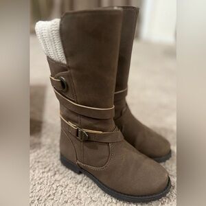 Little Girls Nutmeg/Brown Winter Calf Boots Size 10